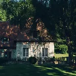 Gasthuis Le Prieure Des Fontaines Les Preaux