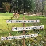 Gasthuis Le Prieure Des Fontaines Les Preaux