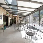 Gasthuis Le Prieure Des Fontaines Les Preaux