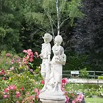 Gasthuis Le Prieure Des Fontaines