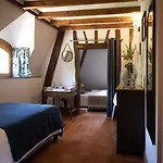 Le Prieure Des Fontaines Les Preaux