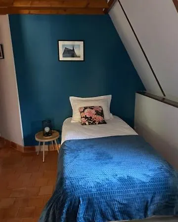 Le Prieure Des Fontaines Guest house Les Preaux