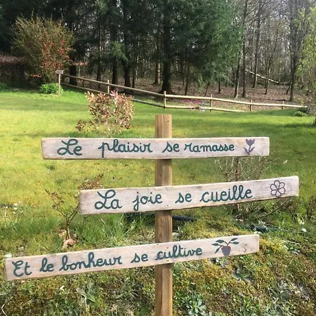 게스트하우스 Le Prieure Des Fontaines Les Preaux