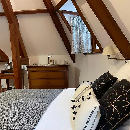 Le Prieure Des Fontaines Guest house 3*