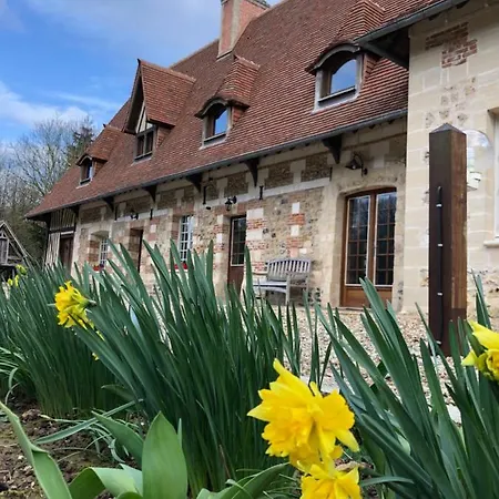Le Prieure Des Fontaines 3* Les Preaux