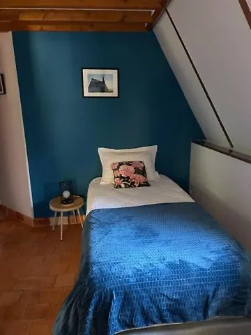 Le Prieuré Des Fontaines Maison d'hôtes Les Preaux