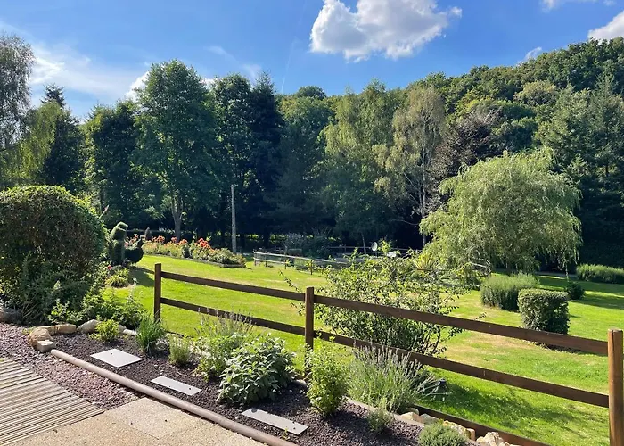 Maison d'hôtes Le Prieuré Des Fontaines Les Preaux