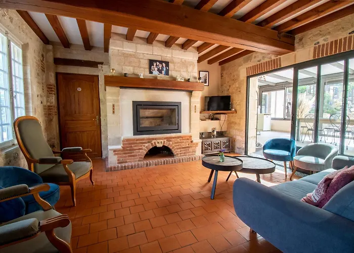 Maison d'hôtes Le Prieuré Des Fontaines Les Preaux