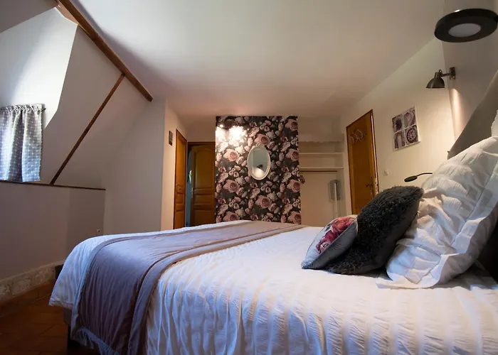 Le Prieuré Des Fontaines Maison d'hôtes 3*