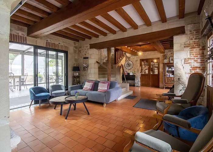 Le Prieuré Des Fontaines Les Preaux