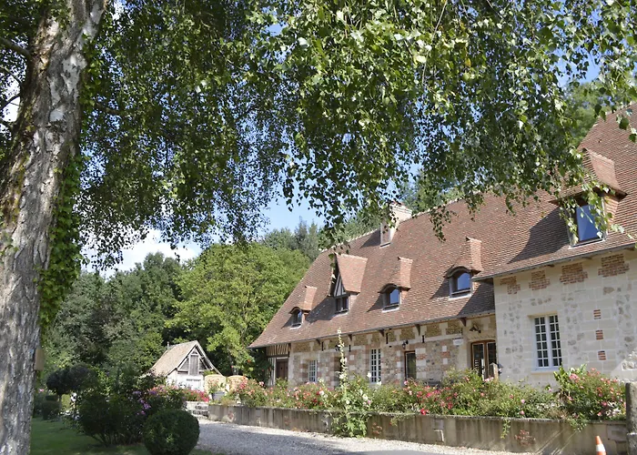 Le Prieure Des Fontaines Les Preaux