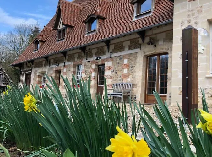 Le Prieure Des Fontaines 3* Les Preaux